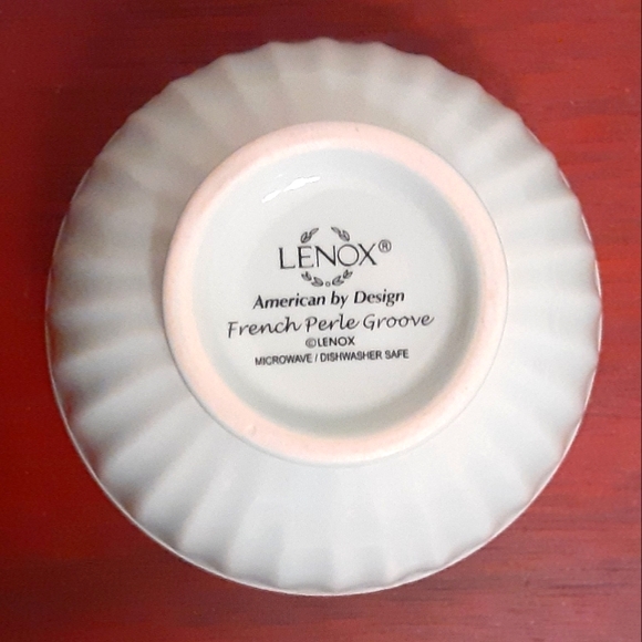 Lenox French Perle Groove Dip Bowl - Picture 4 of 4
